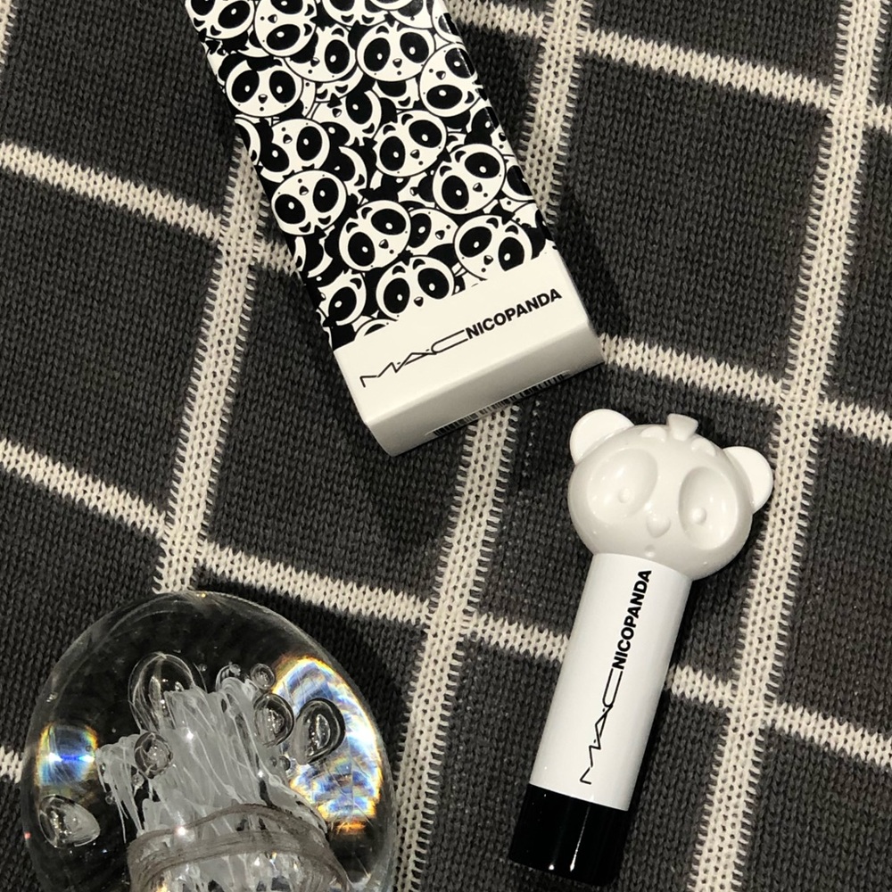MAC Nicopanda Kawaii Party Matte Lipstick NIB LE - Picture 6 of 12